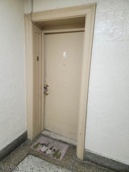 433 Lincoln Ave - Photo 1