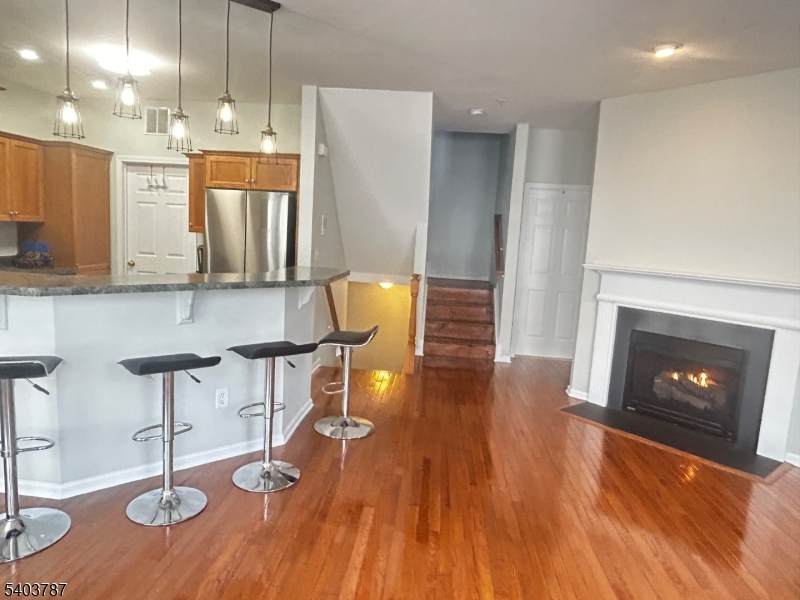 172 Winchester Ct - Photo 1