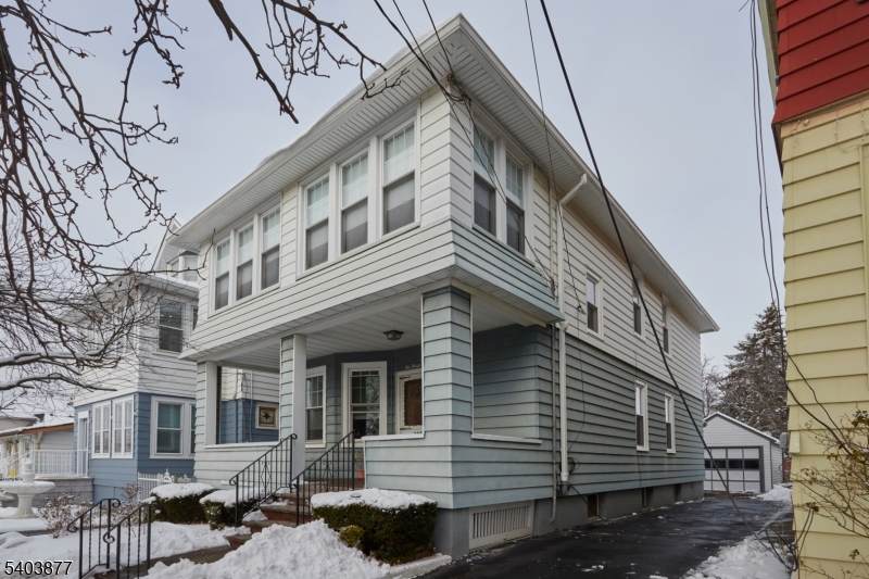 235 Dundee Ave - Photo 1