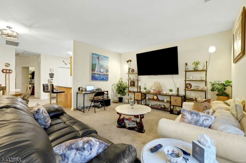 520 Victor St - Photo 1