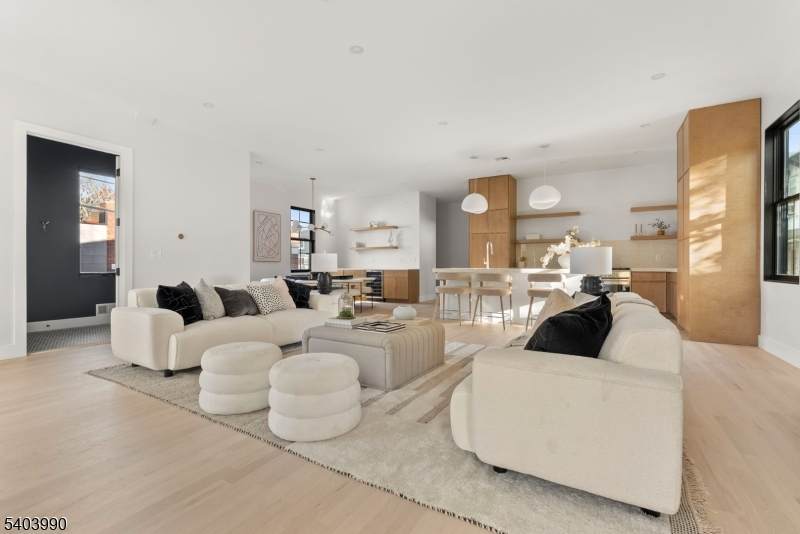 112 Valley Rd - Photo 1