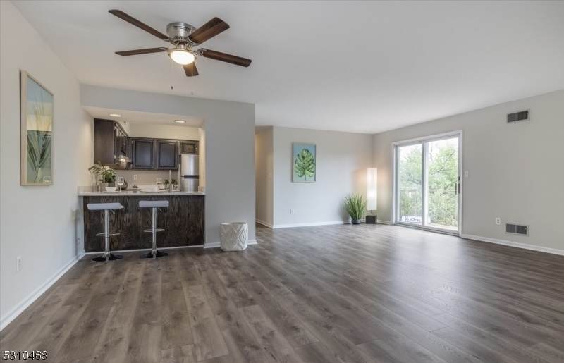 317 Ringwood Ave - Photo 1