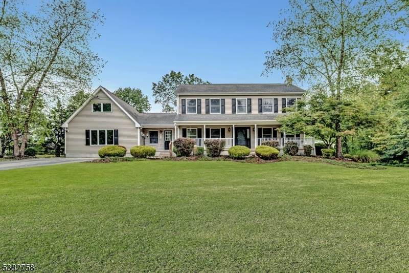 526 County Road 579 - Photo 1