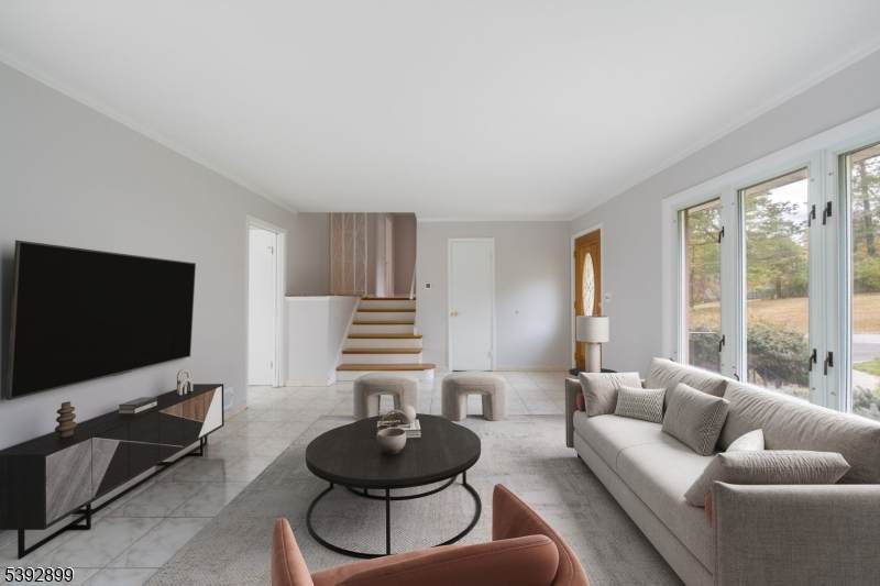 29 Carolina Ave - Photo 1