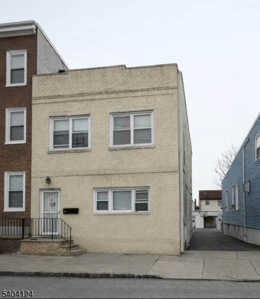 146 Heckel St - Photo 1