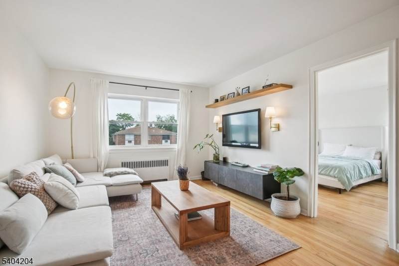 59 Brighton Avenue U-8 - Photo 1