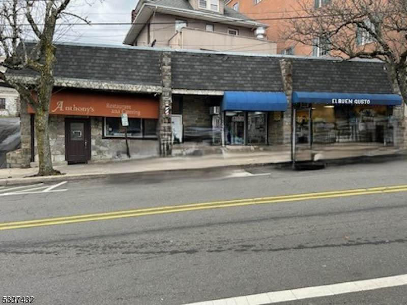 18 Claremont Rd - Photo 1