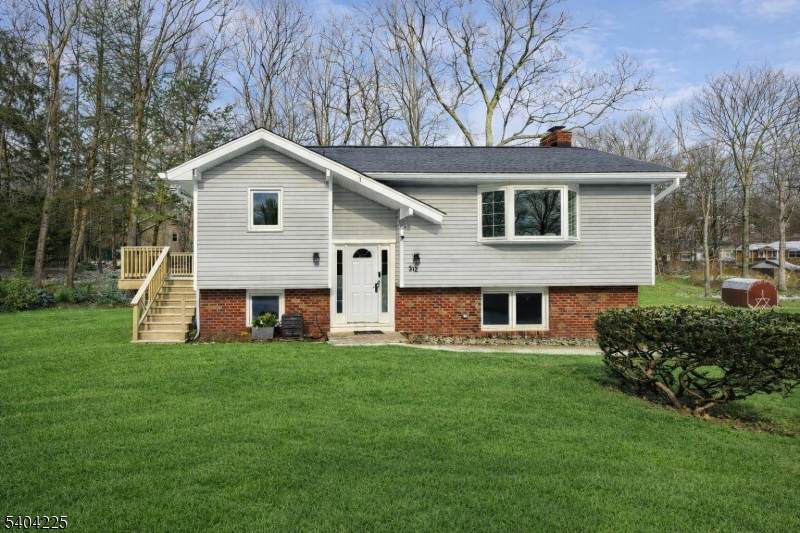 512 N Lake Shore Dr - Photo 1