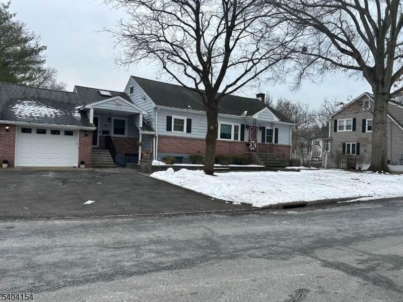 11 Station Rd - Photo 1