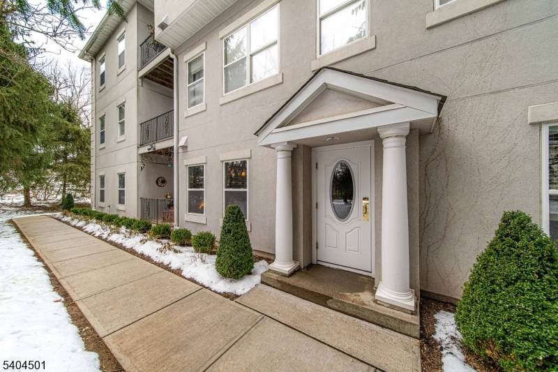 703 Brittany Dr - Photo 1