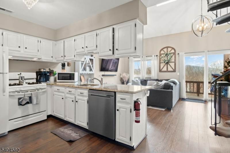 1 Onuma Ct Unit 4 - Photo 1