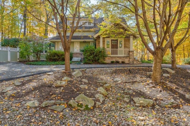 47 Woodland Rd - Photo 1