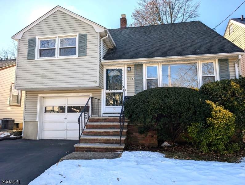 146 Forbes St - Photo 1