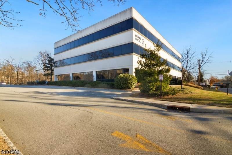 140 Littleton Rd - Photo 1