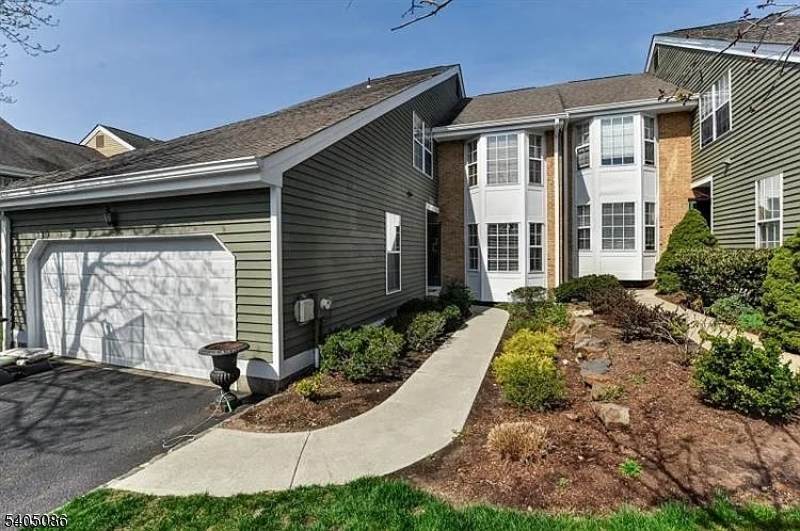 252 Crescenzi Ct - Photo 1