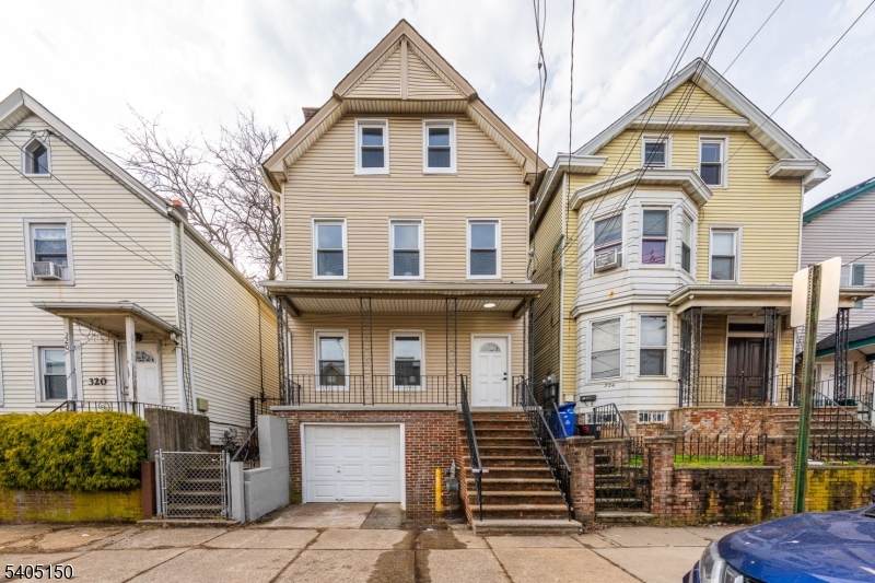 322 Court St - Photo 1