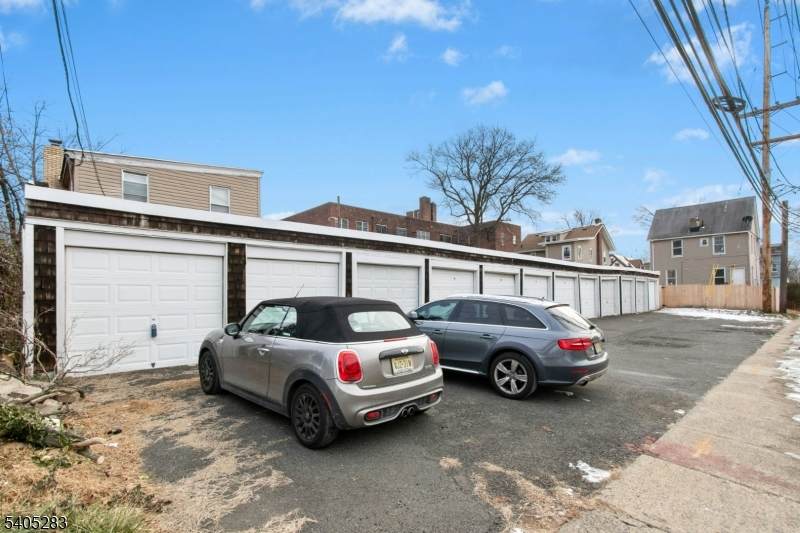 162 W 2Nd Ave - Photo 1
