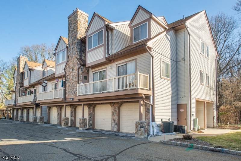 119 Woods Edge Dr - Photo 1