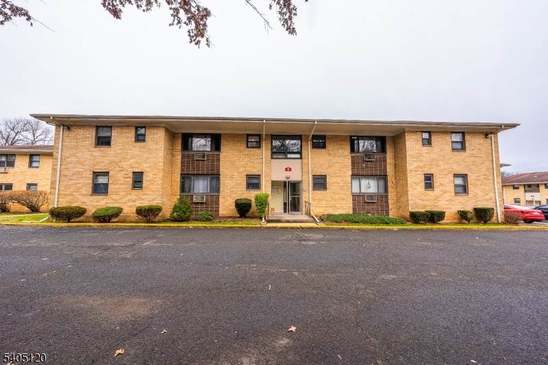 401 Us Highway 22 - Photo 1