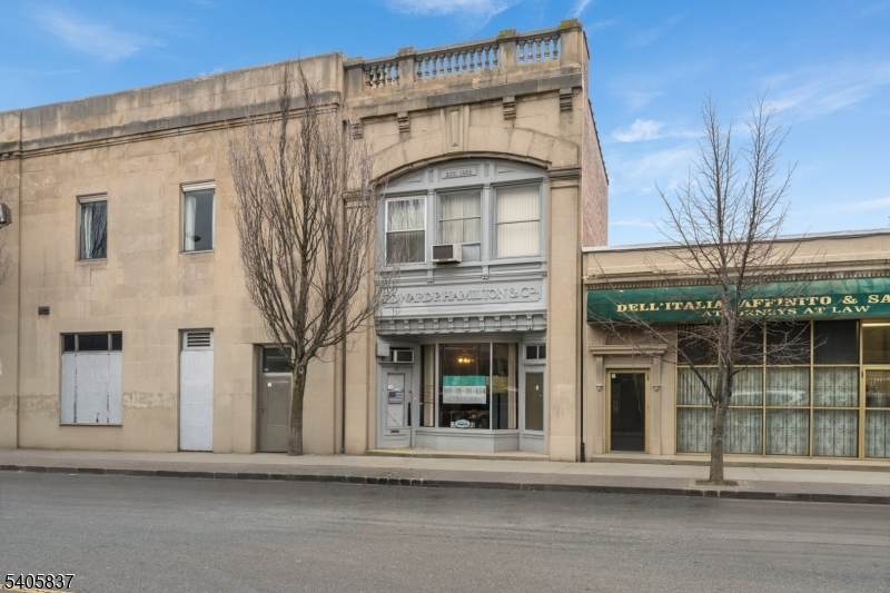 16 Tony Galento Plz - Photo 1