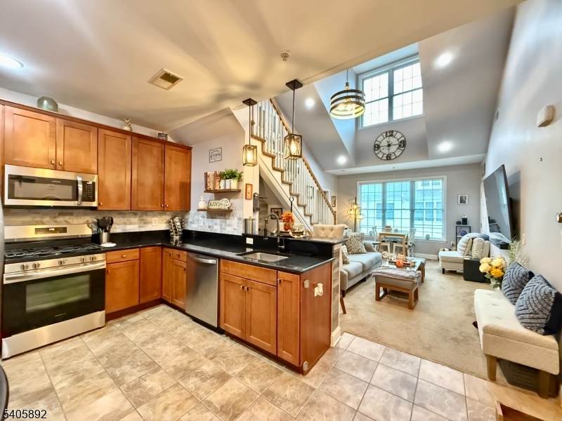 6409 Brookhaven Ct - Photo 1