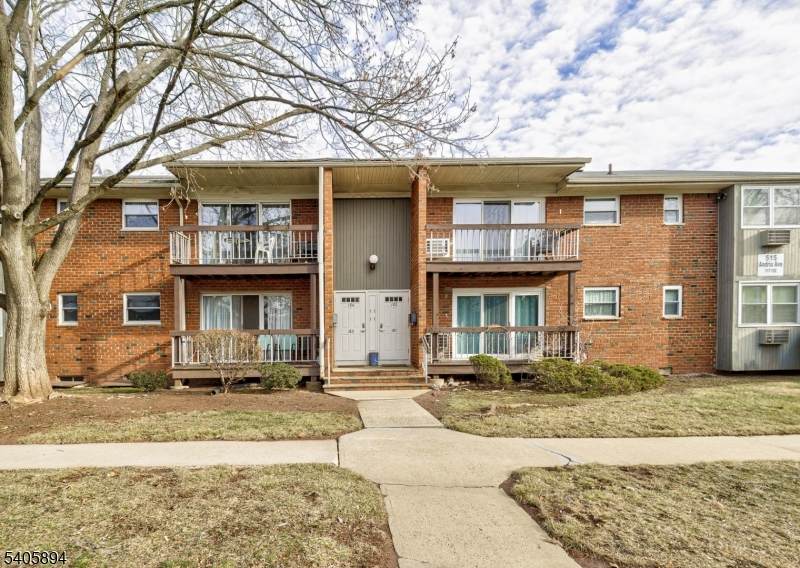 515 Andria Ave - Photo 1