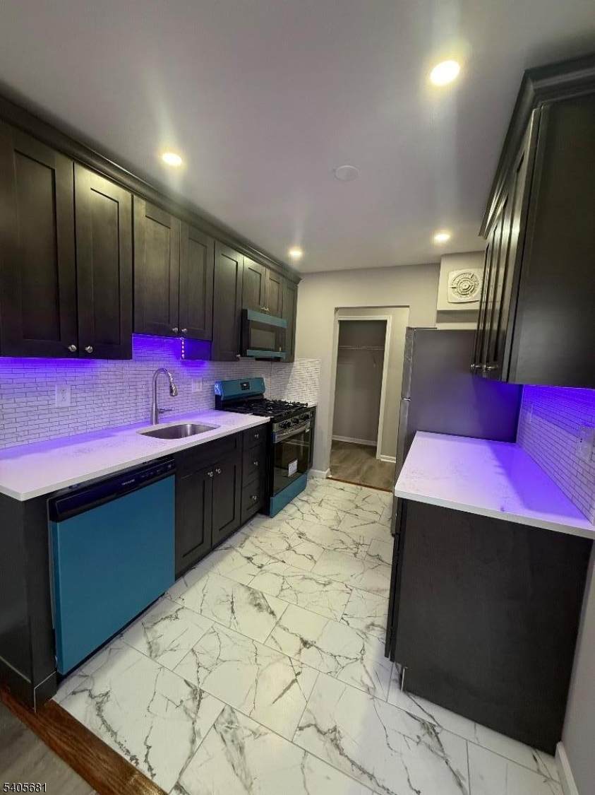 168 Washington St. - Photo 1