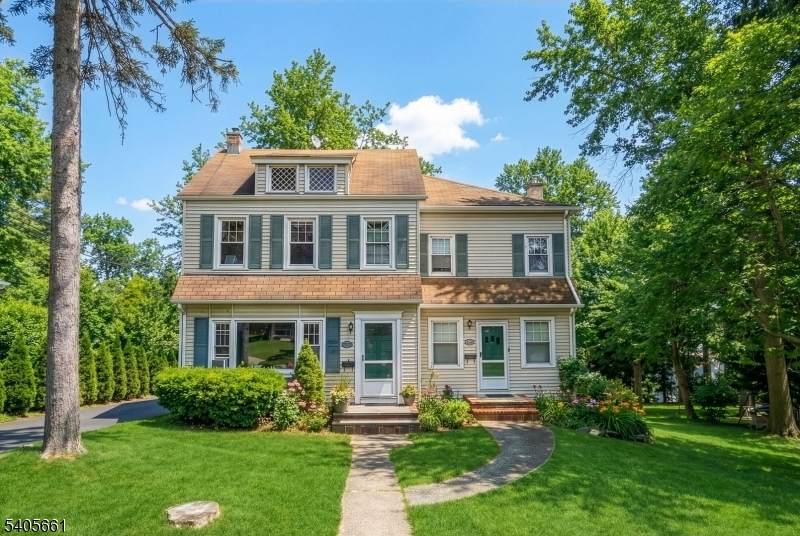 102 Watchung Ave - Photo 1