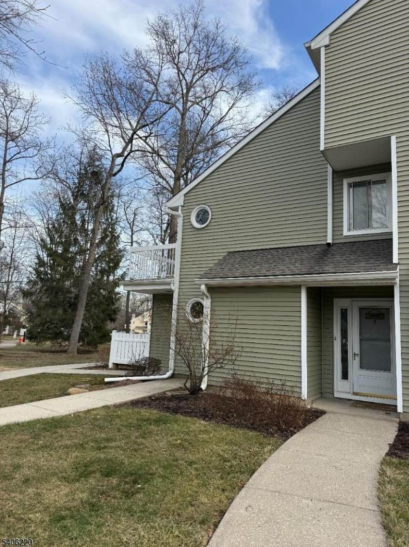 7 Foxtail Lane - Photo 1