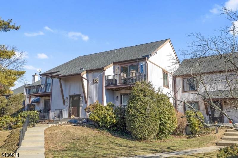 13228 Dell Pl - Photo 1