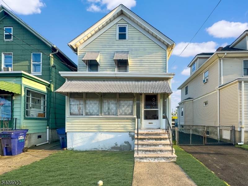 115 Kansas St - Photo 1