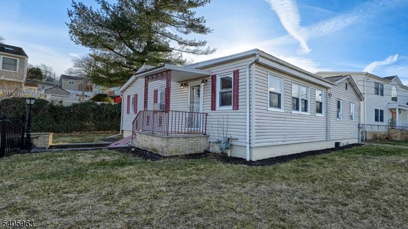 9 Scalza Ln - Photo 1