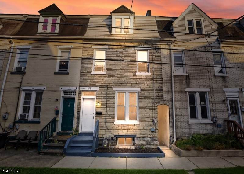 21 Reese Ct - Photo 1