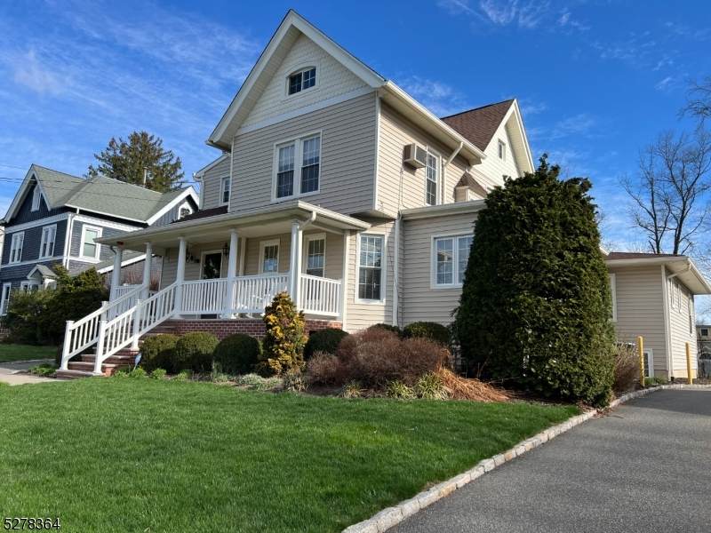 131 S Euclid Ave - Photo 1