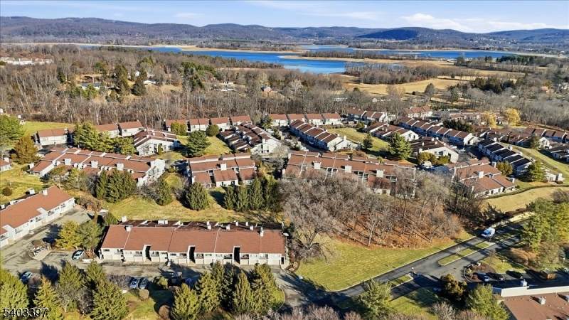 4 The Crescent - Photo 1