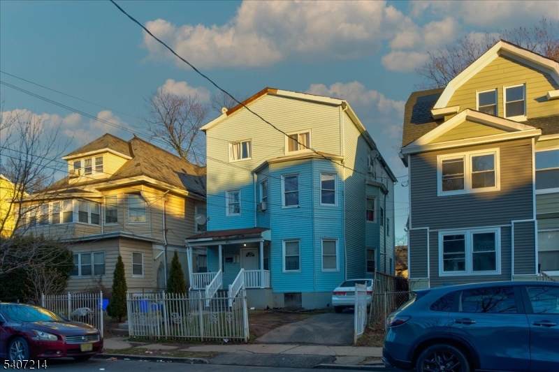 756 S 10Th St - Photo 1