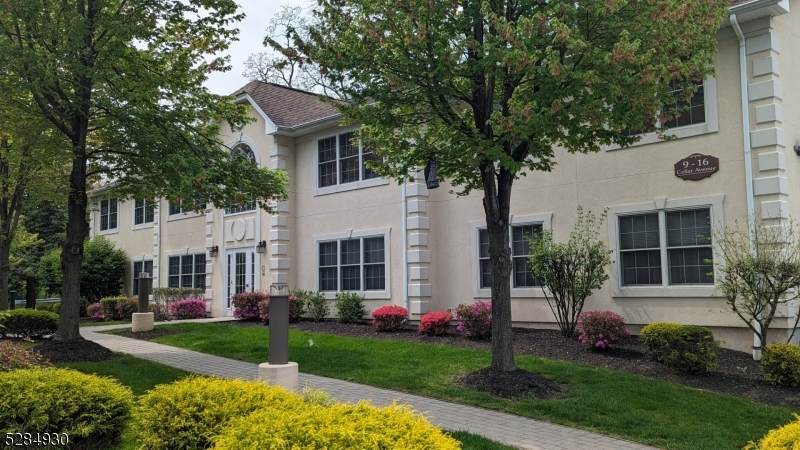 16 Cellar Ave - Photo 1