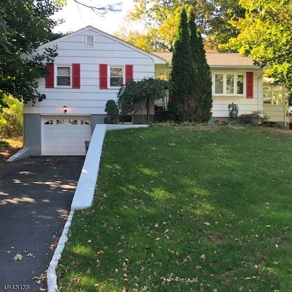 676 Grove St - Photo 1