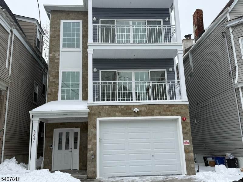 357 S 11Th St - Photo 1