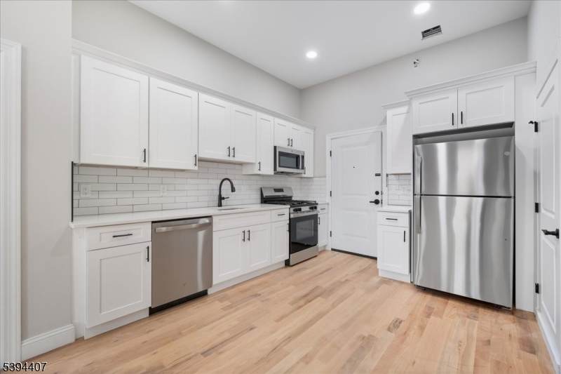 59 High St - Photo 1