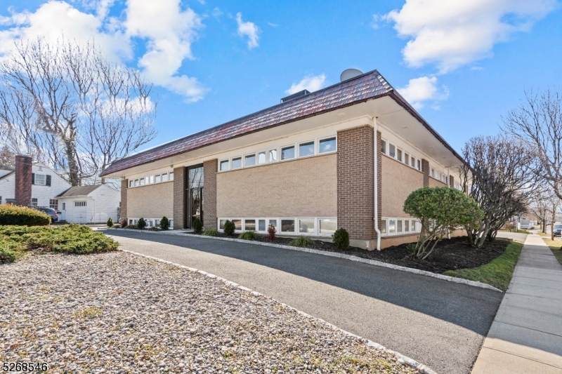 744 Galloping Hill Rd - Photo 1