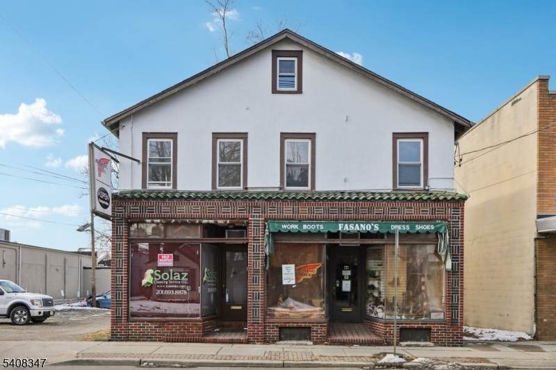 66 N Washington Ave - Photo 1