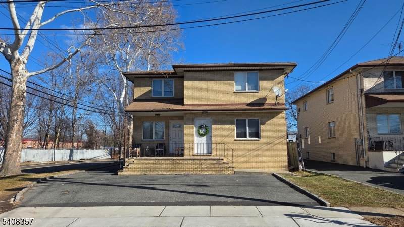 1 Veterans Pl - Photo 1