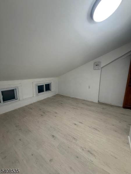 616 Chestnut St - Photo 1