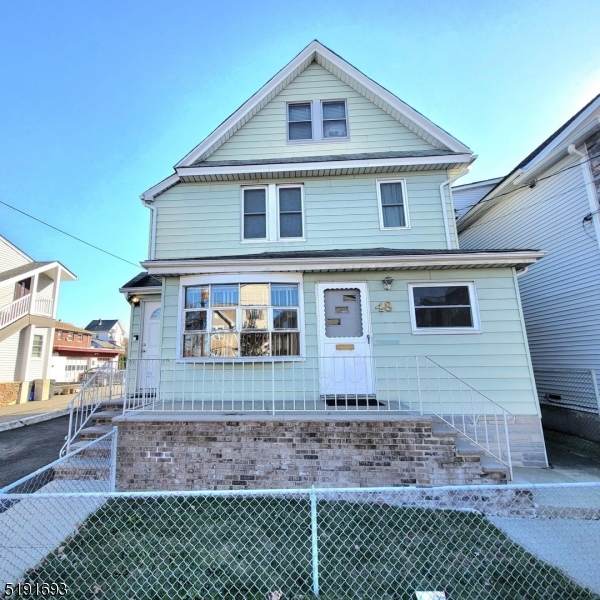 48 Stuyvesant Ave - Photo 1