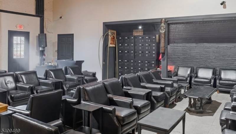 50 Dawson St - Photo 1