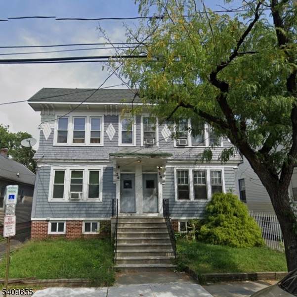 24 Welland Ave - Photo 1
