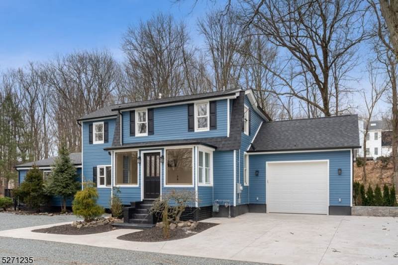 567 Eagle Rock Ave - Photo 1