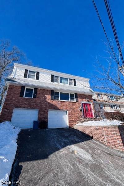 81 Lakeshore Dr - Photo 1