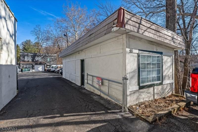 46 Abbett Ave - Photo 1